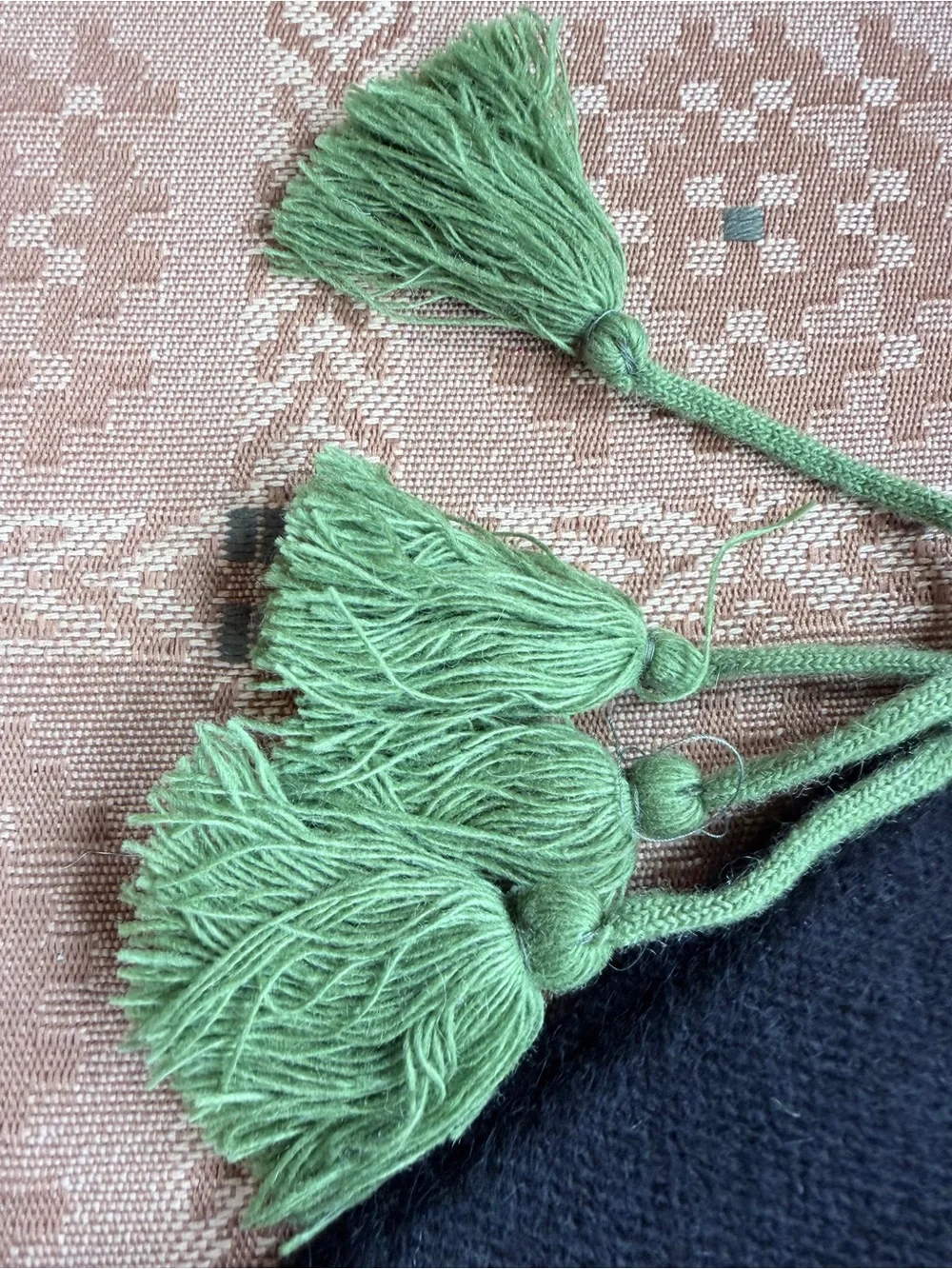Cole Haan 100% Cashmere Fringe Gloves Black w/ Green Tassels NWT